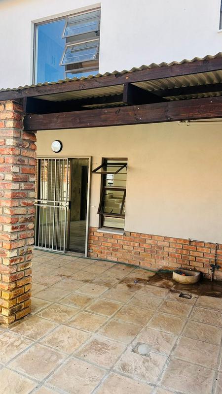 3 Bedroom Property for Sale in Waterval East North West
